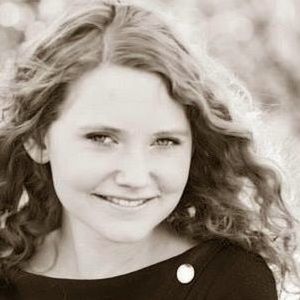 Meet your Posher, Rebecca